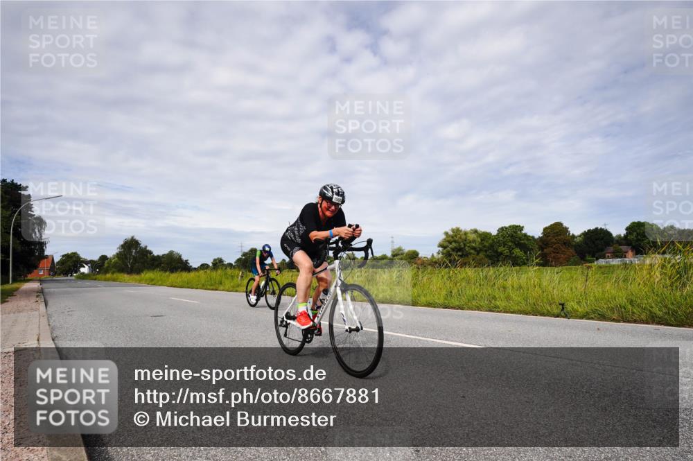 31.08.2025 - Elbe Triathlon Hamburg Michael Burmester http://msf.ph/oto/8667881 31.08.2025 10:58:12 Radfahren 1299, 1353, 1506, 1615 meine-sportfotos.de