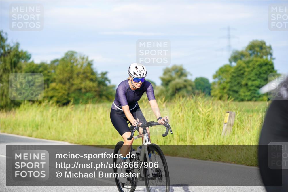 31.08.2025 - Elbe Triathlon Hamburg Michael Burmester http://msf.ph/oto/8667906 31.08.2025 09:44:52 Radfahren 259, 298, 357, 527, 613, 617, 669, 737, 773, 823, 881 meine-sportfotos.de