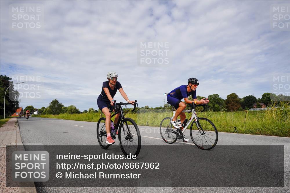 31.08.2025 - Elbe Triathlon Hamburg Michael Burmester http://msf.ph/oto/8667962 31.08.2025 11:00:11 Radfahren 1256, 1283, 1292, 1348, 1402, 1594 meine-sportfotos.de
