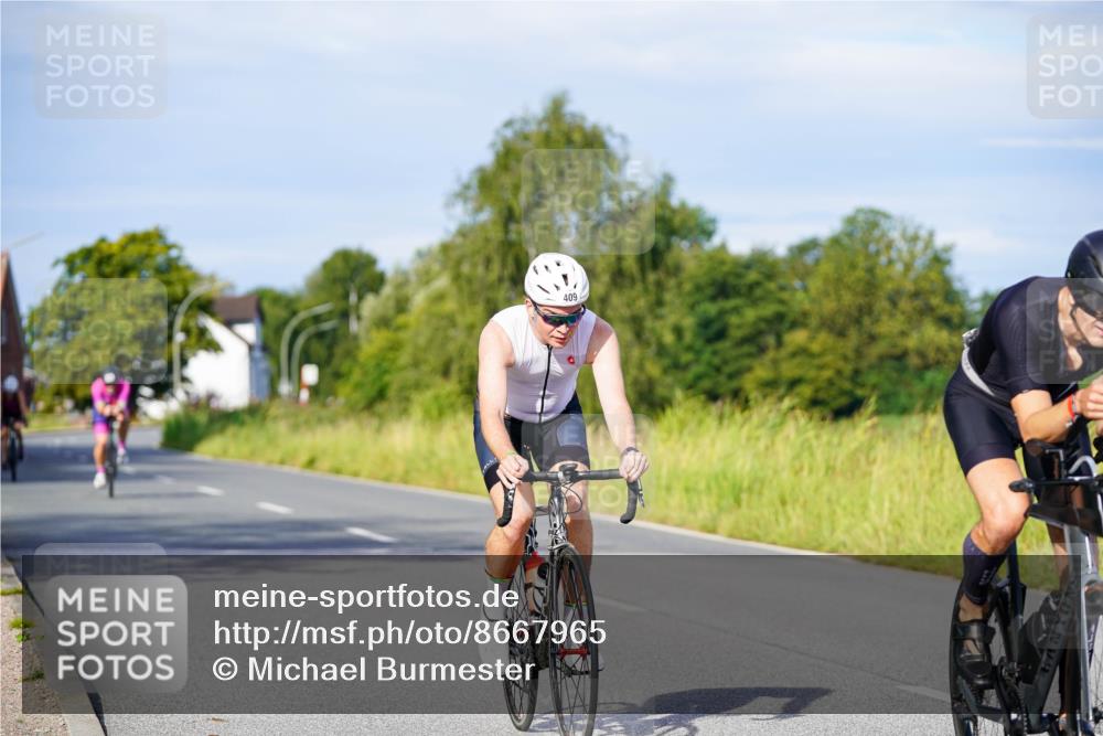 31.08.2025 - Elbe Triathlon Hamburg Michael Burmester http://msf.ph/oto/8667965 31.08.2025 09:45:07 Radfahren 409, 469, 646, 720, 896, 911 meine-sportfotos.de