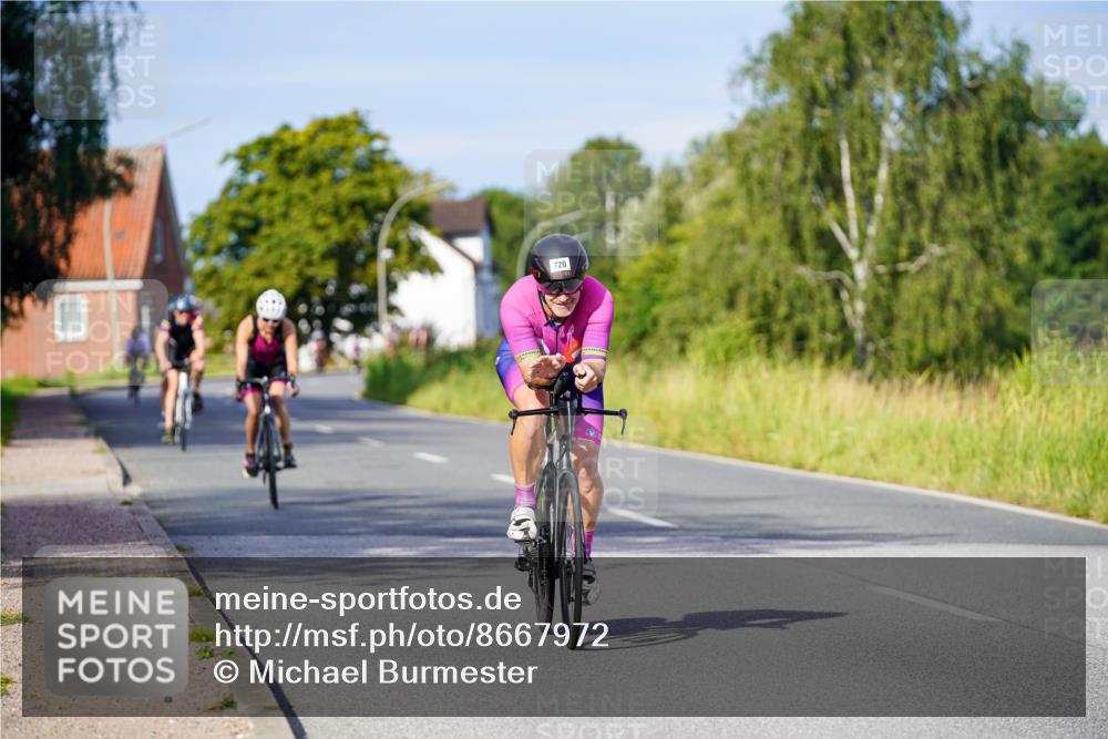 31.08.2025 - Elbe Triathlon Hamburg Michael Burmester http://msf.ph/oto/8667972 31.08.2025 09:45:10 Radfahren 409, 427, 646, 720, 911 meine-sportfotos.de