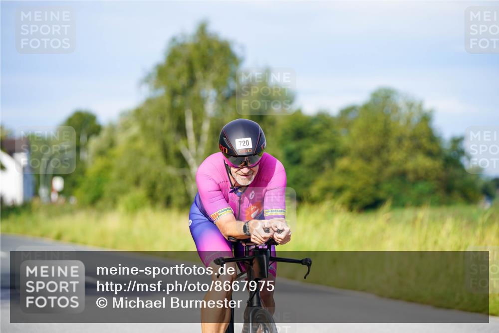 31.08.2025 - Elbe Triathlon Hamburg Michael Burmester http://msf.ph/oto/8667975 31.08.2025 09:45:11 Radfahren 427, 720, 911 meine-sportfotos.de