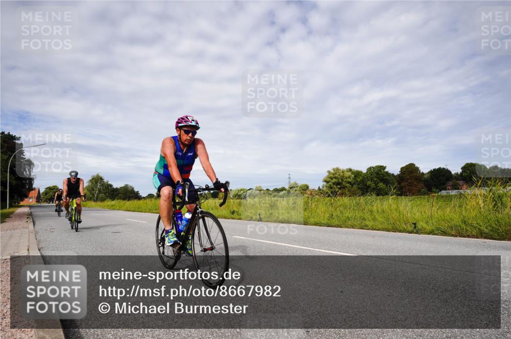 31.08.2025 - Elbe Triathlon Hamburg Michael Burmester http://msf.ph/oto/8667982 31.08.2025 11:00:39 Radfahren 1275, 1306, 1391 meine-sportfotos.de