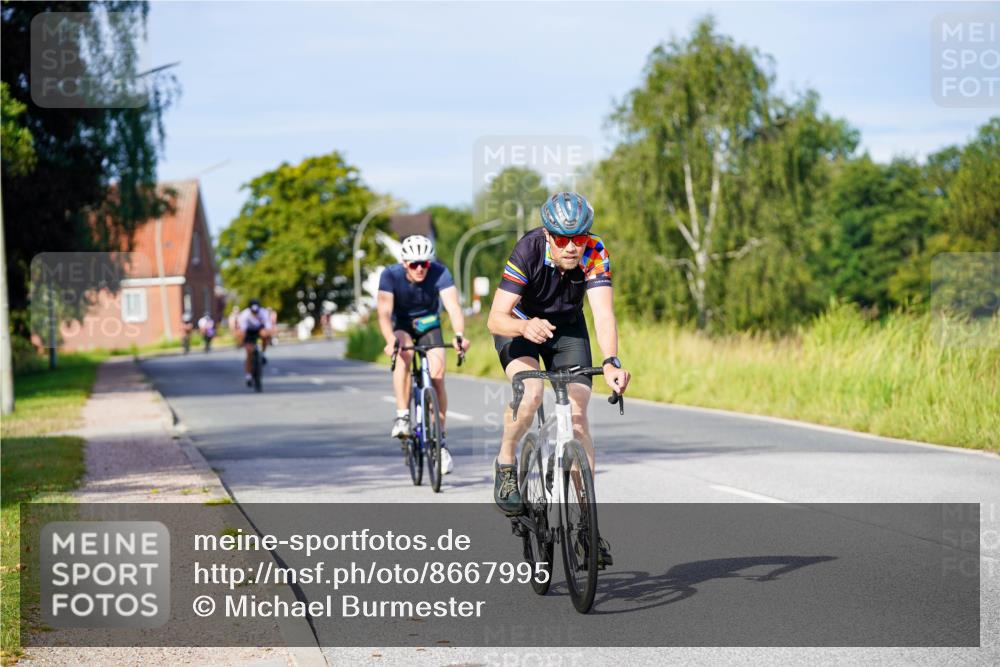 31.08.2025 - Elbe Triathlon Hamburg Michael Burmester http://msf.ph/oto/8667995 31.08.2025 09:45:14 Radfahren 427, 720, 804, 911 meine-sportfotos.de