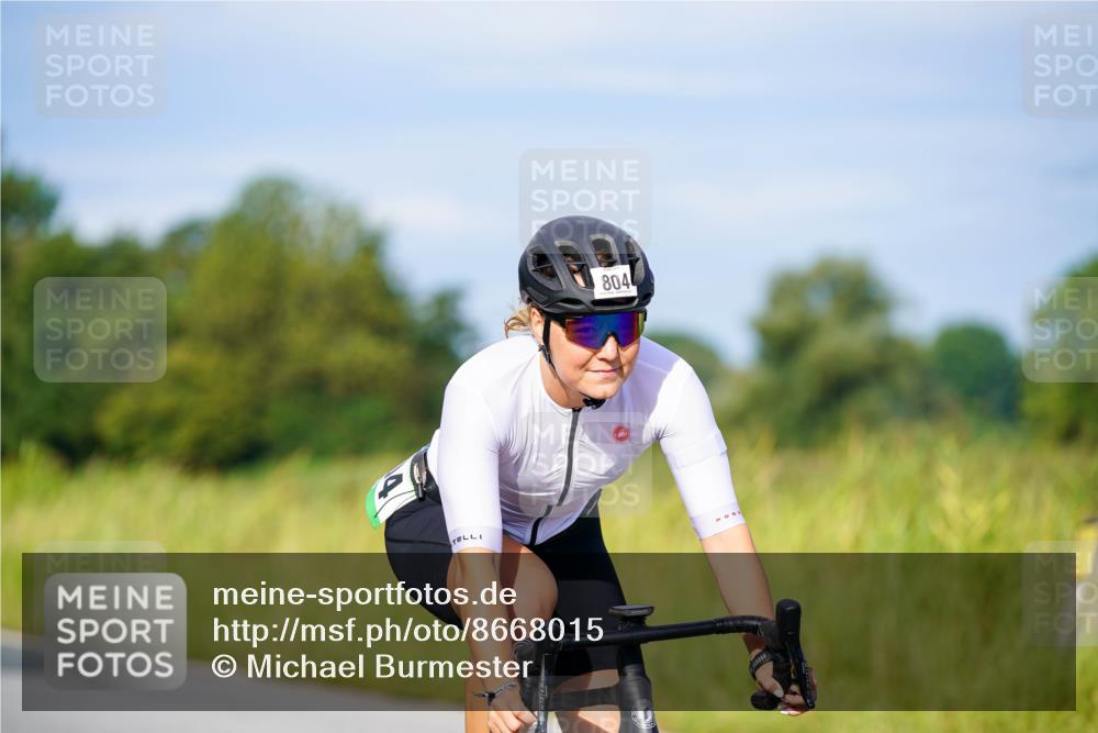 31.08.2025 - Elbe Triathlon Hamburg Michael Burmester http://msf.ph/oto/8668015 31.08.2025 09:45:20 Radfahren 489, 804 meine-sportfotos.de