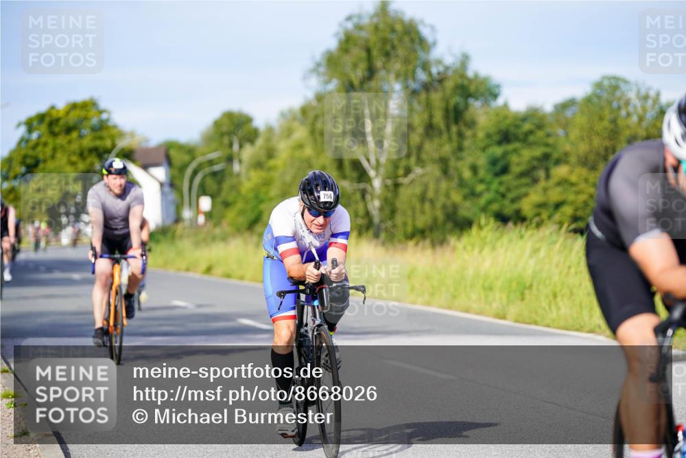 31.08.2025 - Elbe Triathlon Hamburg Michael Burmester http://msf.ph/oto/8668026 31.08.2025 09:45:28 Radfahren 393, 431, 489, 566, 664, 709, 756 meine-sportfotos.de