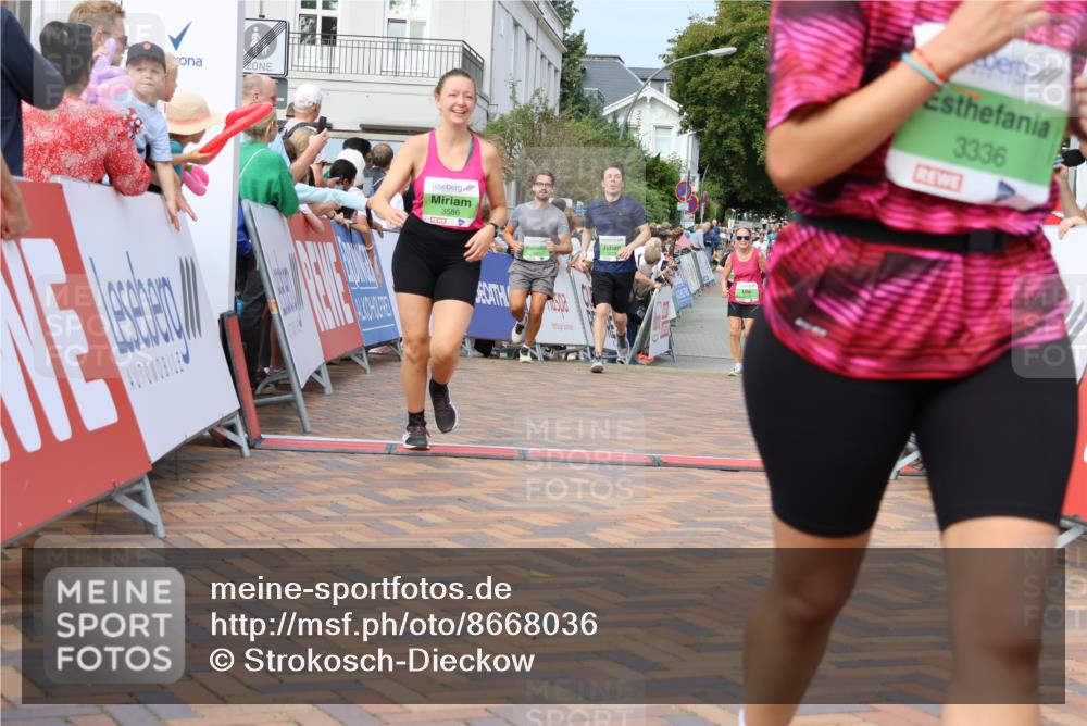 31.08.2025 - 21. Blankeneser Heldenlauf Strokosch-Dieckow http://msf.ph/oto/8668036 31.08.2025 11:14:54 Ziel 3479, 3445, 3586, 3661, 3610, 3336 meine-sportfotos.de