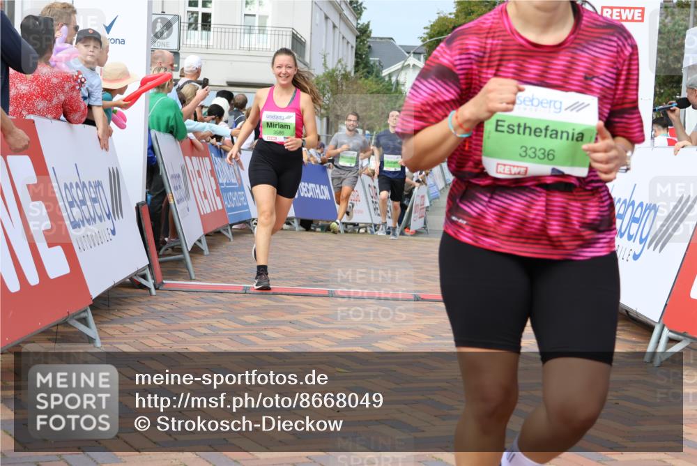 31.08.2025 - 21. Blankeneser Heldenlauf Strokosch-Dieckow http://msf.ph/oto/8668049 31.08.2025 11:14:54 Ziel 3479, 3445, 3586, 3661, 3610, 3336 meine-sportfotos.de