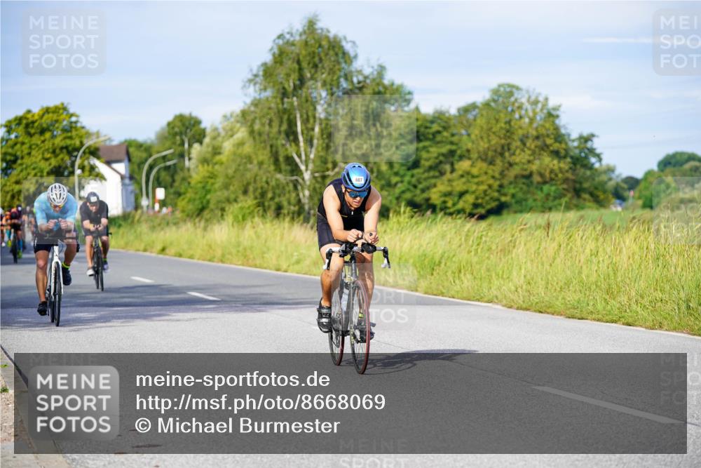31.08.2025 - Elbe Triathlon Hamburg Michael Burmester http://msf.ph/oto/8668069 31.08.2025 09:45:36 Radfahren 392, 393, 607, 633, 660, 700, 708, 709, 786, 808 meine-sportfotos.de
