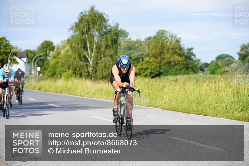 31.08.2025 - Elbe Triathlon Hamburg Michael Burmester http://msf.ph/oto/8668073 31.08.2025 09:45:36 Radfahren 392, 393, 607, 633, 660, 700, 708, 709, 786, 808 meine-sportfotos.de