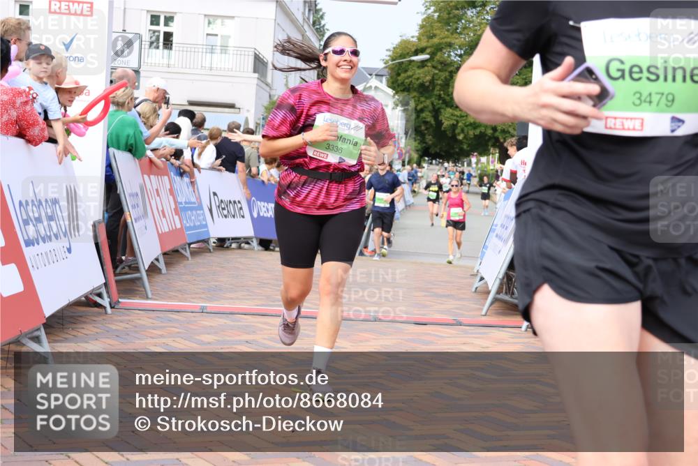31.08.2025 - 21. Blankeneser Heldenlauf Strokosch-Dieckow http://msf.ph/oto/8668084 31.08.2025 11:14:53 Ziel 3479, 3445, 3586, 3661, 3610, 3336 meine-sportfotos.de