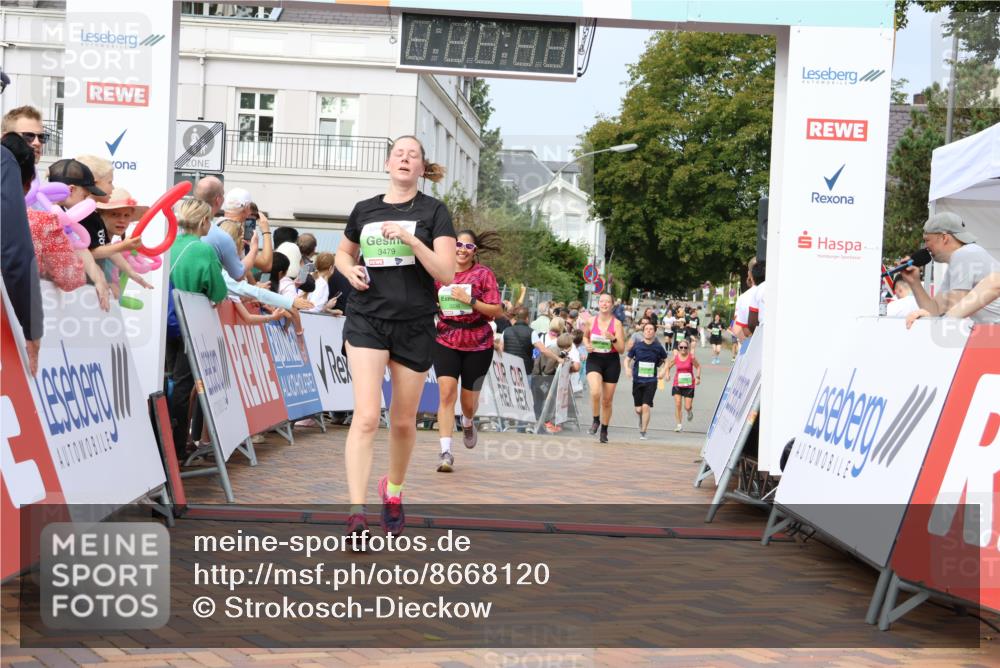 31.08.2025 - 21. Blankeneser Heldenlauf Strokosch-Dieckow http://msf.ph/oto/8668120 31.08.2025 11:14:50 Ziel 3479, 3445, 3586, 3093, 3336 meine-sportfotos.de