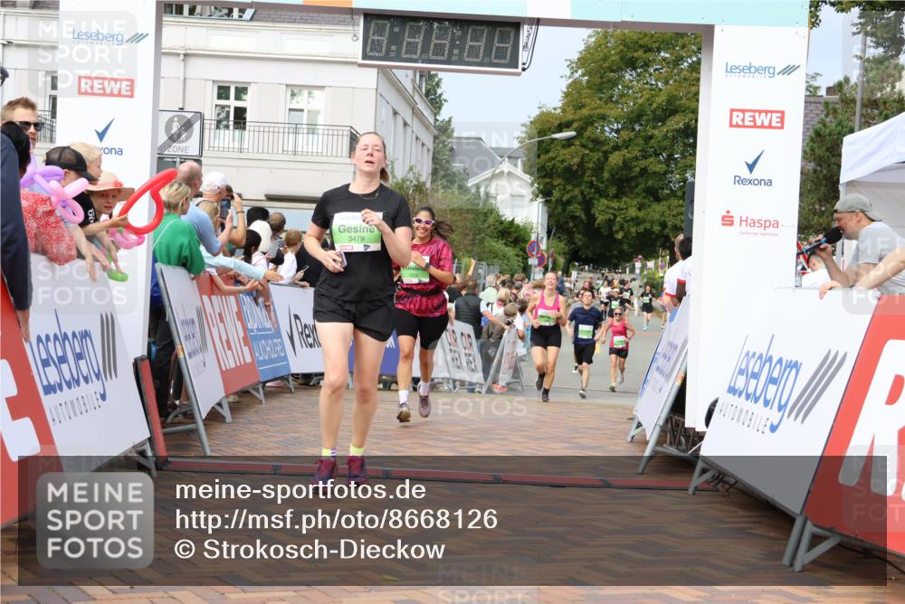 31.08.2025 - 21. Blankeneser Heldenlauf Strokosch-Dieckow http://msf.ph/oto/8668126 31.08.2025 11:14:50 Ziel 3479, 3445, 3586, 3093, 3336 meine-sportfotos.de