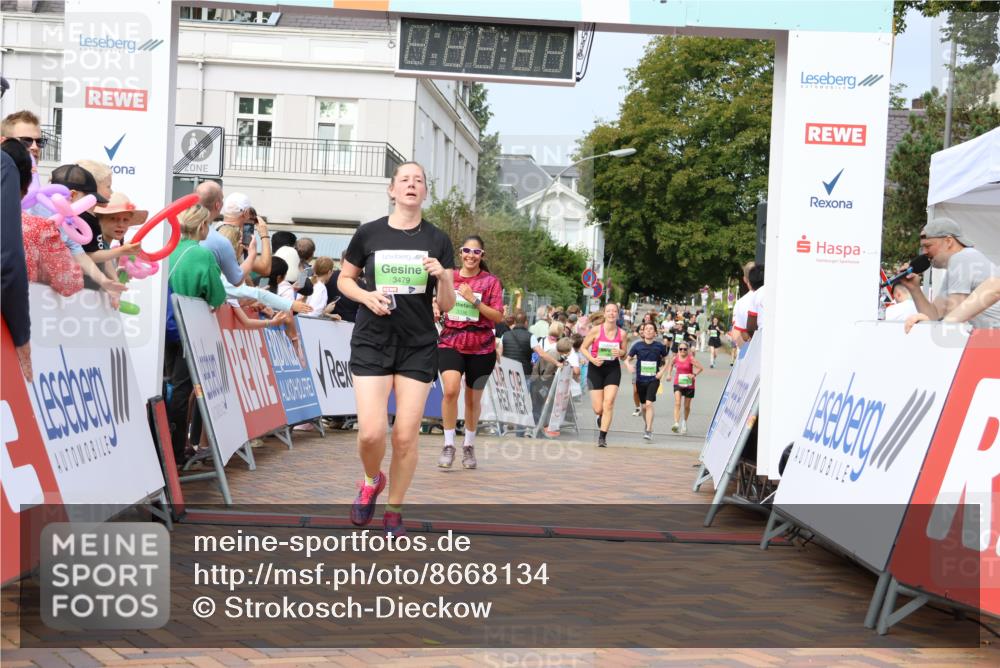 31.08.2025 - 21. Blankeneser Heldenlauf Strokosch-Dieckow http://msf.ph/oto/8668134 31.08.2025 11:14:50 Ziel 3479, 3445, 3586, 3093, 3336 meine-sportfotos.de