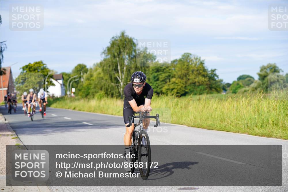 31.08.2025 - Elbe Triathlon Hamburg Michael Burmester http://msf.ph/oto/8668172 31.08.2025 09:46:04 Radfahren 463, 464, 466, 553, 600, 712, 740, 803, 868, 876, 906 meine-sportfotos.de