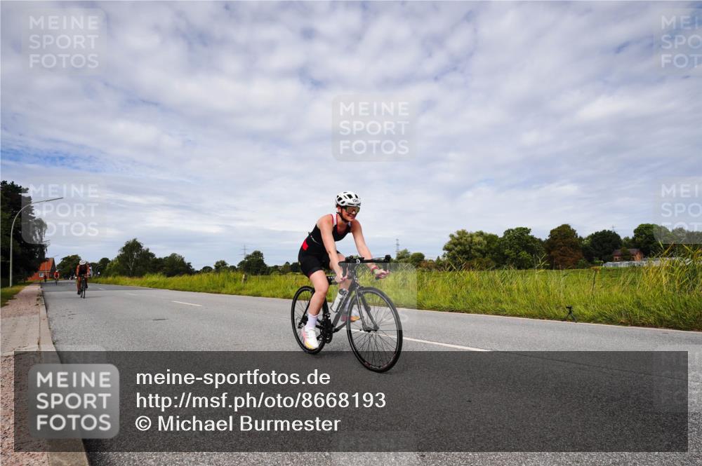 31.08.2025 - Elbe Triathlon Hamburg Michael Burmester http://msf.ph/oto/8668193 31.08.2025 11:06:11 Radfahren 1480, 1516, 1541 meine-sportfotos.de