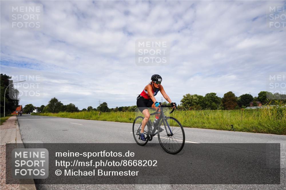 31.08.2025 - Elbe Triathlon Hamburg Michael Burmester http://msf.ph/oto/8668202 31.08.2025 11:06:23 Radfahren 1364, 1376, 1479, 1559, 1590 meine-sportfotos.de