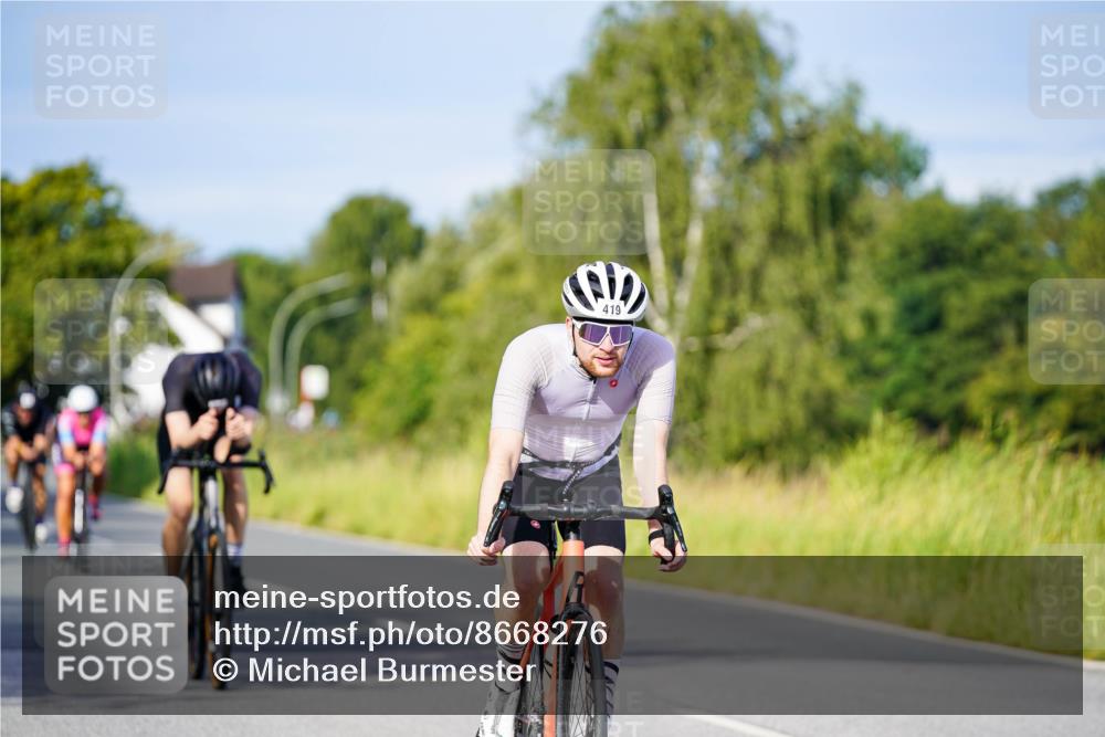31.08.2025 - Elbe Triathlon Hamburg Michael Burmester http://msf.ph/oto/8668276 31.08.2025 09:46:27 Radfahren 286, 419, 421, 439, 494, 599, 684, 909 meine-sportfotos.de