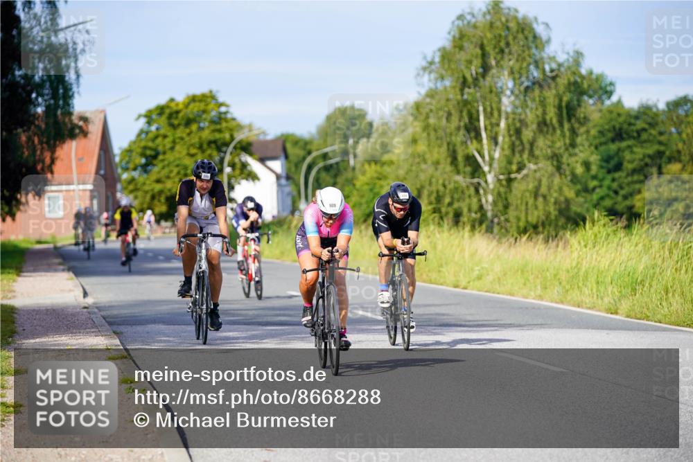 31.08.2025 - Elbe Triathlon Hamburg Michael Burmester http://msf.ph/oto/8668288 31.08.2025 09:46:30 Radfahren 419, 421, 439, 494, 599, 666, 909 meine-sportfotos.de