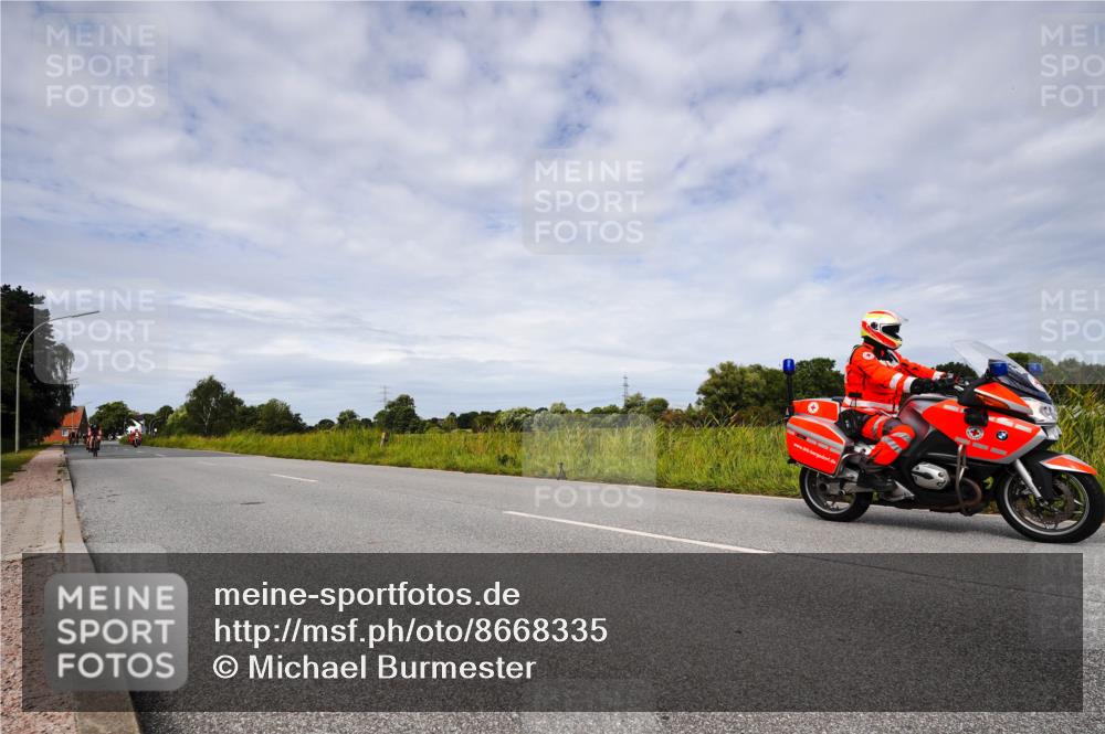 31.08.2025 - Elbe Triathlon Hamburg Michael Burmester http://msf.ph/oto/8668335 31.08.2025 11:10:18 Radfahren 1411, 1416, 1437, 1601 meine-sportfotos.de