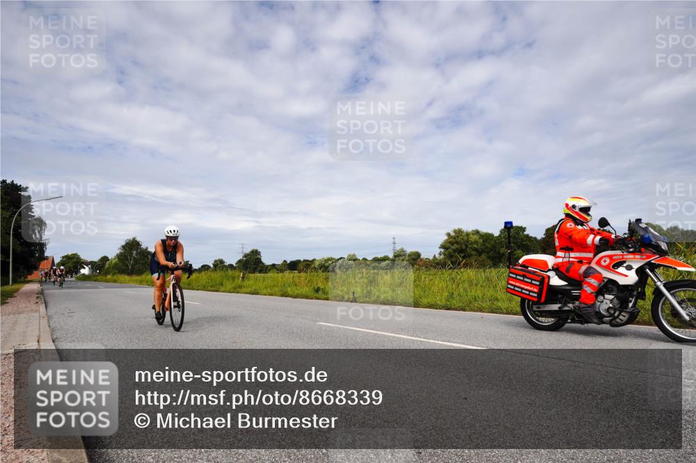 31.08.2025 - Elbe Triathlon Hamburg Michael Burmester http://msf.ph/oto/8668339 31.08.2025 11:10:22 Radfahren 1411, 1416, 1422, 1429, 1484, 1601 meine-sportfotos.de