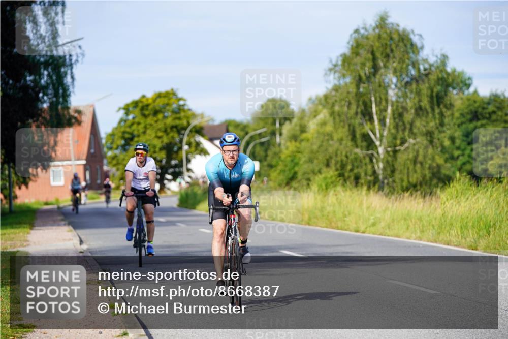 31.08.2025 - Elbe Triathlon Hamburg Michael Burmester http://msf.ph/oto/8668387 31.08.2025 09:46:54 Radfahren 384, 399, 589, 729 meine-sportfotos.de