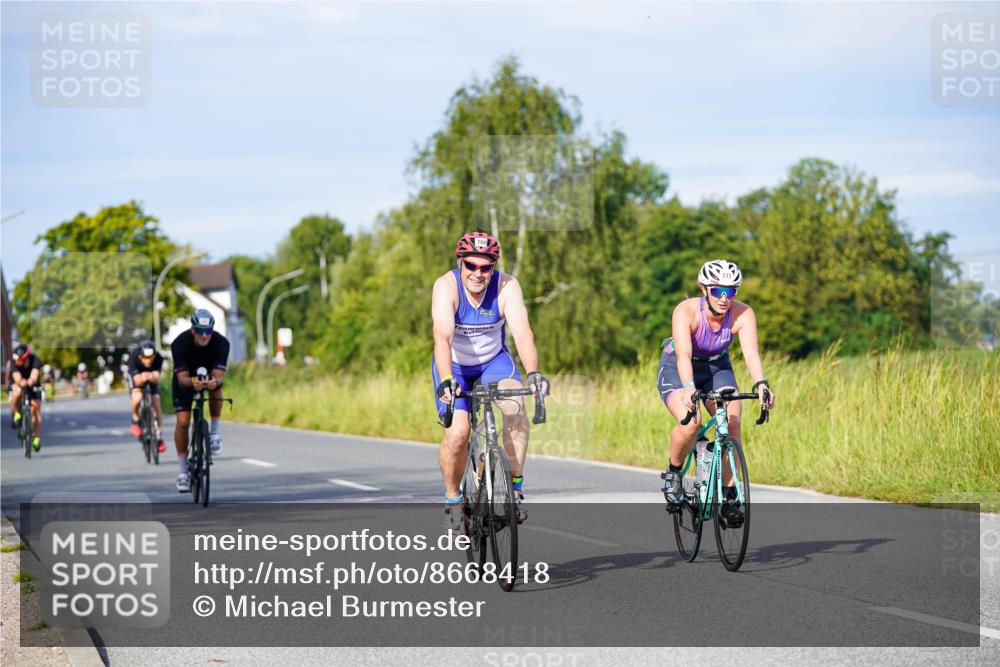 31.08.2025 - Elbe Triathlon Hamburg Michael Burmester http://msf.ph/oto/8668418 31.08.2025 09:47:09 Radfahren 290, 531, 533, 655, 731, 749, 760, 777 meine-sportfotos.de