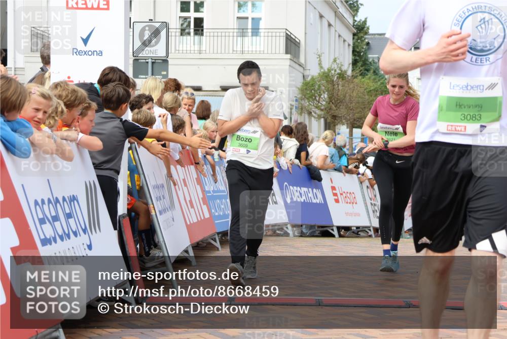 31.08.2025 - 21. Blankeneser Heldenlauf Strokosch-Dieckow http://msf.ph/oto/8668459 31.08.2025 10:56:19 Ziel 3609, 3083, 3121 meine-sportfotos.de