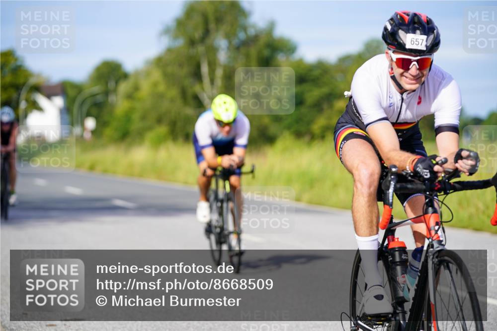 31.08.2025 - Elbe Triathlon Hamburg Michael Burmester http://msf.ph/oto/8668509 31.08.2025 09:47:39 Radfahren 253, 657, 754, 828, 850, 912 meine-sportfotos.de