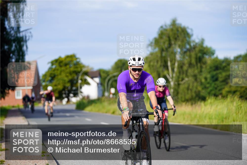 31.08.2025 - Elbe Triathlon Hamburg Michael Burmester http://msf.ph/oto/8668535 31.08.2025 09:47:51 Radfahren 256, 374, 413, 495 meine-sportfotos.de