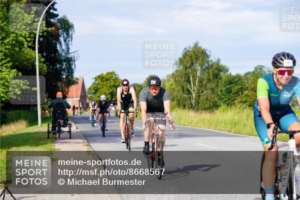 31.08.2025 - Elbe Triathlon Hamburg Michael Burmester http://msf.ph/oto/8668567 31.08.2025 09:48:02 Radfahren 285, 315, 528, 568, 781, 790, 901 meine-sportfotos.de