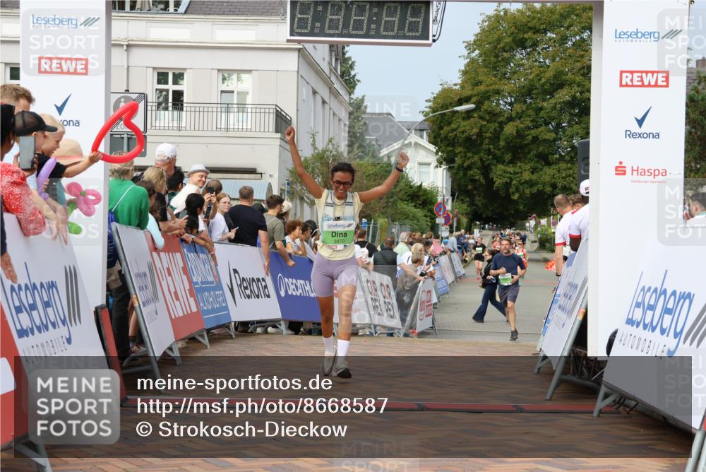 31.08.2025 - 21. Blankeneser Heldenlauf Strokosch-Dieckow http://msf.ph/oto/8668587 31.08.2025 11:14:33 Ziel 3470 meine-sportfotos.de