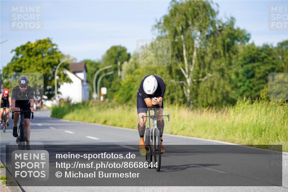 31.08.2025 - Elbe Triathlon Hamburg Michael Burmester http://msf.ph/oto/8668644 31.08.2025 09:48:22 Radfahren 291, 510, 547, 577, 654, 713, 746, 807, 902, 903 meine-sportfotos.de