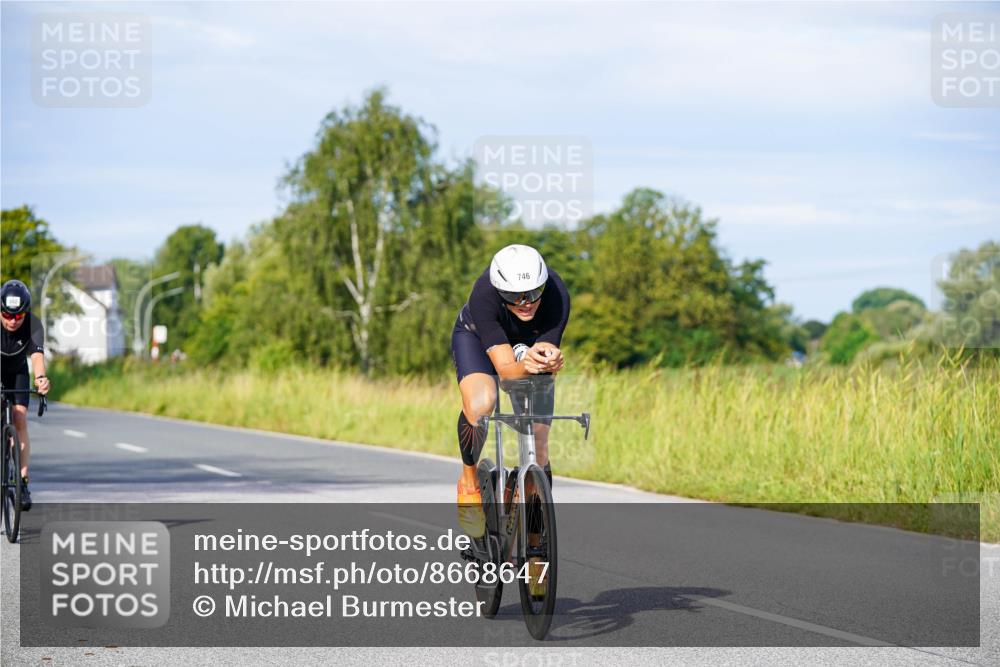 31.08.2025 - Elbe Triathlon Hamburg Michael Burmester http://msf.ph/oto/8668647 31.08.2025 09:48:22 Radfahren 291, 510, 547, 577, 654, 713, 746, 807, 902, 903 meine-sportfotos.de