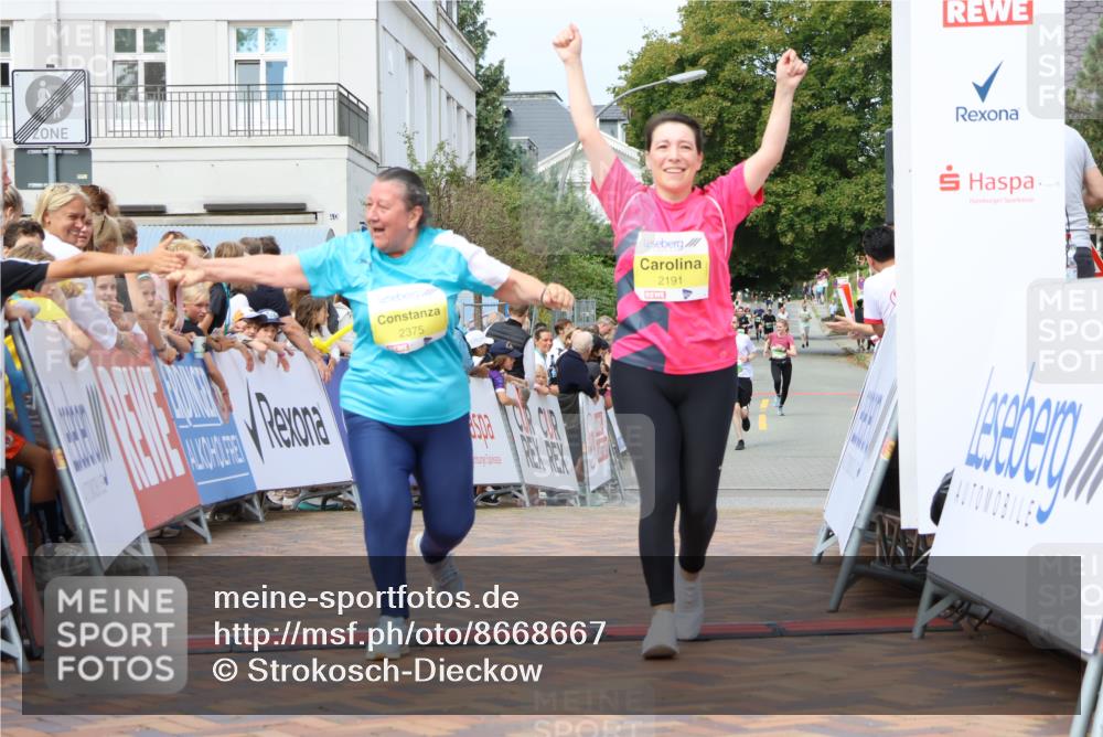 31.08.2025 - 21. Blankeneser Heldenlauf Strokosch-Dieckow http://msf.ph/oto/8668667 31.08.2025 10:56:10 Ziel 2191, 2375 meine-sportfotos.de