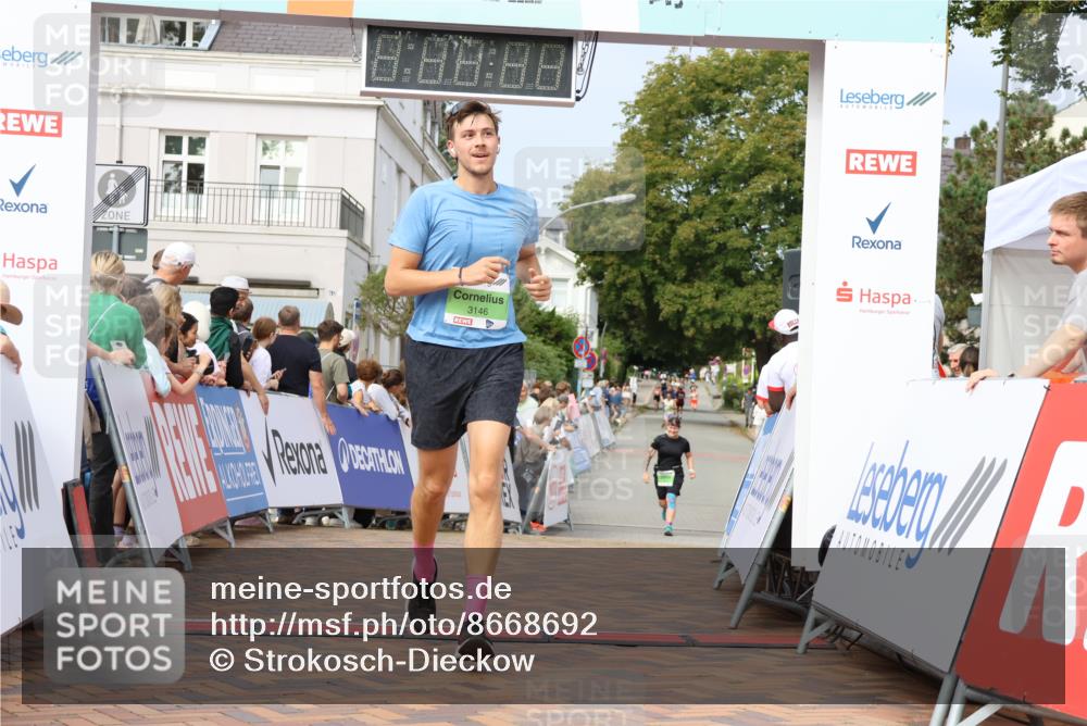 31.08.2025 - 21. Blankeneser Heldenlauf Strokosch-Dieckow http://msf.ph/oto/8668692 31.08.2025 11:14:12 Ziel 3146 meine-sportfotos.de