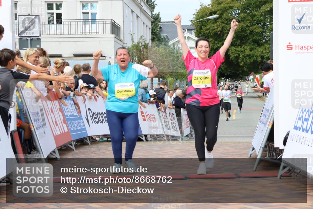 31.08.2025 - 21. Blankeneser Heldenlauf Strokosch-Dieckow http://msf.ph/oto/8668762 31.08.2025 10:56:10 Ziel 2191, 2375 meine-sportfotos.de