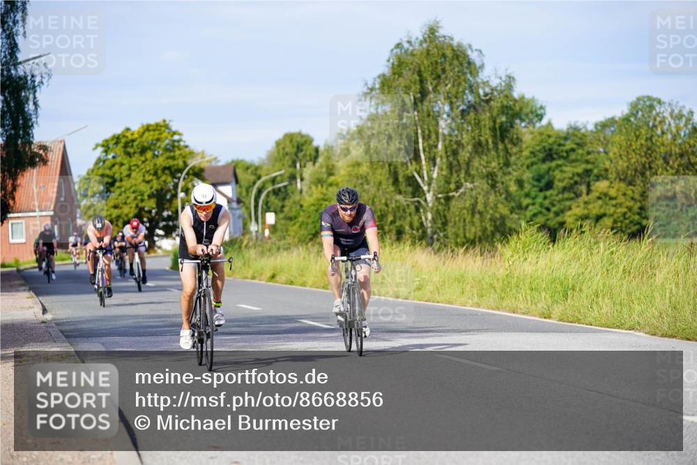 31.08.2025 - Elbe Triathlon Hamburg Michael Burmester http://msf.ph/oto/8668856 31.08.2025 09:49:25 Radfahren 173, 310, 422, 430, 537, 595, 658, 762 meine-sportfotos.de