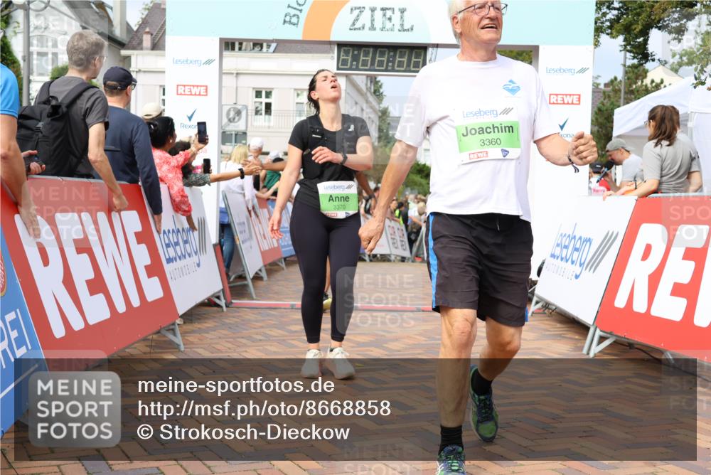 31.08.2025 - 21. Blankeneser Heldenlauf Strokosch-Dieckow http://msf.ph/oto/8668858 31.08.2025 11:13:56 Ziel 3591, 3571, 3370, 3360, 3209 meine-sportfotos.de
