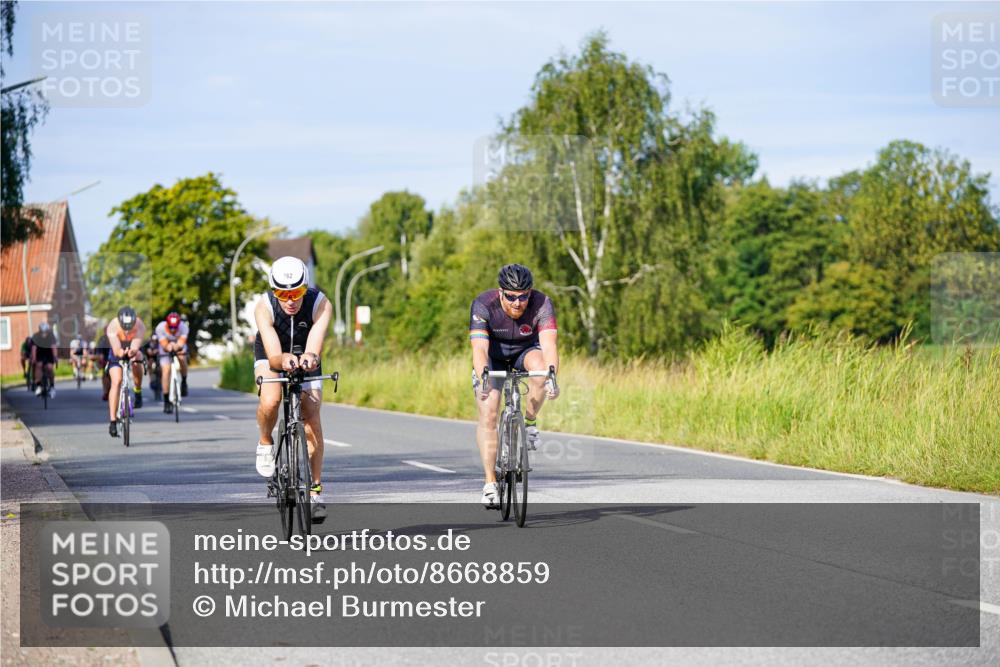 31.08.2025 - Elbe Triathlon Hamburg Michael Burmester http://msf.ph/oto/8668859 31.08.2025 09:49:25 Radfahren 173, 310, 422, 430, 537, 595, 658, 762 meine-sportfotos.de