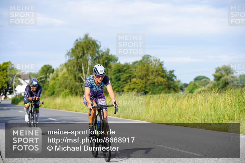 31.08.2025 - Elbe Triathlon Hamburg Michael Burmester http://msf.ph/oto/8668917 31.08.2025 09:49:38 Radfahren 410, 783, 834, 892, 914 meine-sportfotos.de