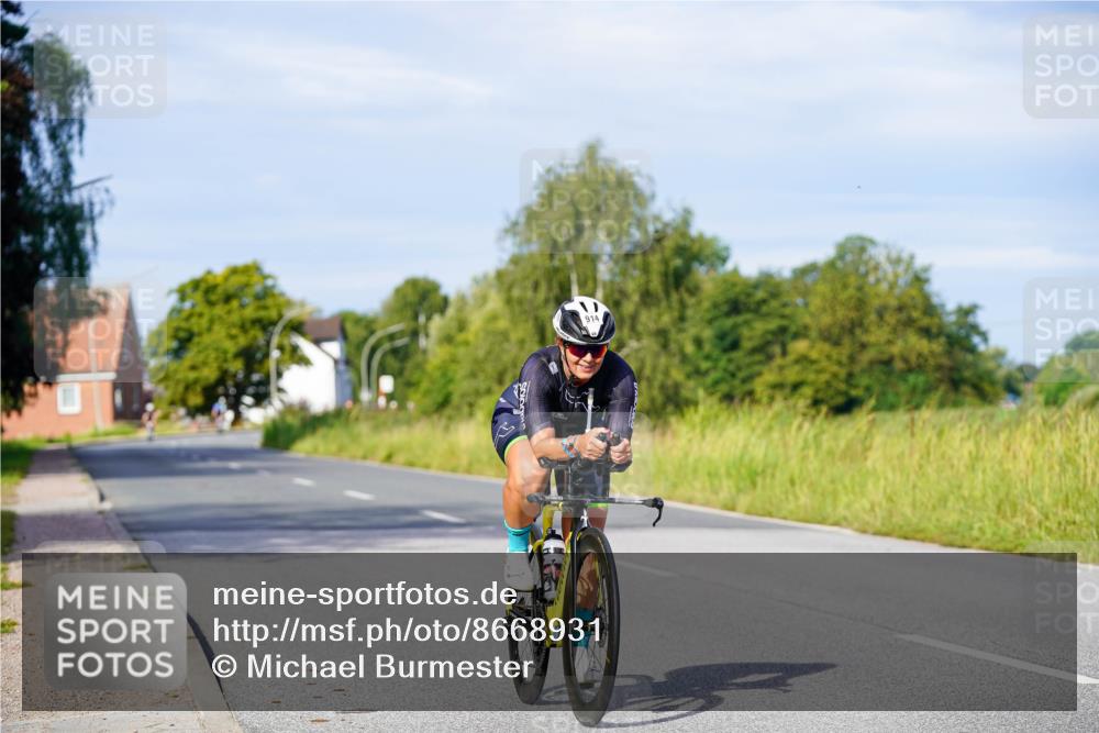 31.08.2025 - Elbe Triathlon Hamburg Michael Burmester http://msf.ph/oto/8668931 31.08.2025 09:49:41 Radfahren 834, 892, 914 meine-sportfotos.de