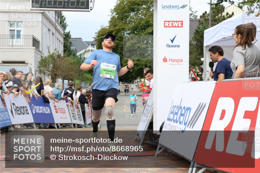 31.08.2025 - 21. Blankeneser Heldenlauf Strokosch-Dieckow http://msf.ph/oto/8668965 31.08.2025 10:55:53 Ziel 3115, 3694 meine-sportfotos.de