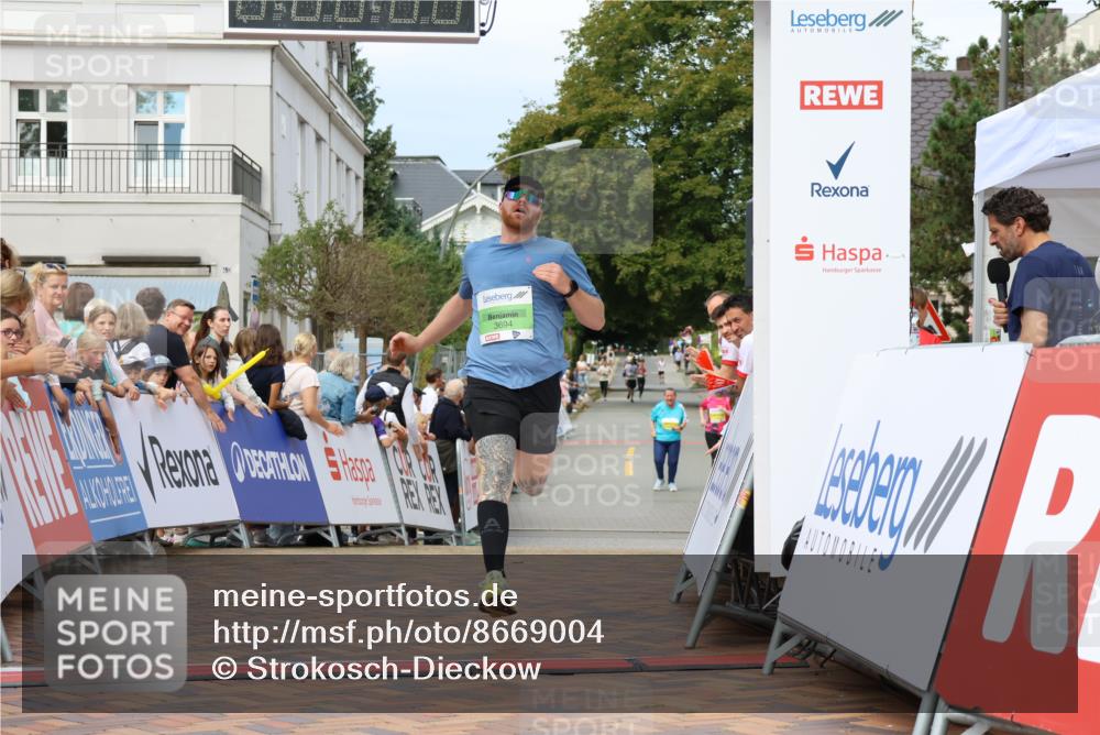 31.08.2025 - 21. Blankeneser Heldenlauf Strokosch-Dieckow http://msf.ph/oto/8669004 31.08.2025 10:55:53 Ziel 3115, 3694 meine-sportfotos.de