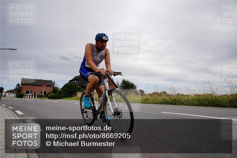 31.08.2025 - Elbe Triathlon Hamburg Michael Burmester http://msf.ph/oto/8669205 31.08.2025 14:11:47 Radfahren 163 meine-sportfotos.de