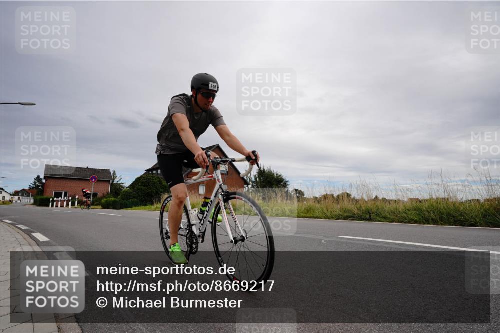 31.08.2025 - Elbe Triathlon Hamburg Michael Burmester http://msf.ph/oto/8669217 31.08.2025 14:12:10 Radfahren 146 meine-sportfotos.de