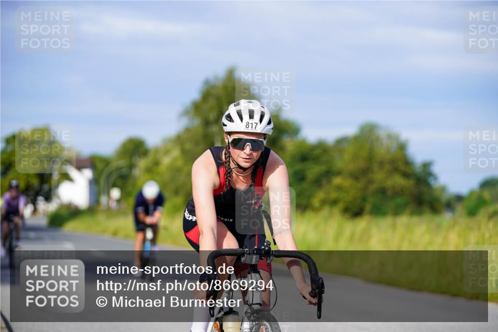 31.08.2025 - Elbe Triathlon Hamburg Michael Burmester http://msf.ph/oto/8669294 31.08.2025 09:51:57 Radfahren 390, 651, 761, 799, 817 meine-sportfotos.de