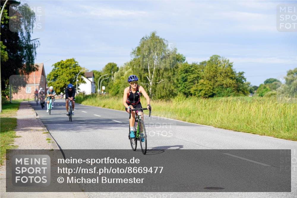 31.08.2025 - Elbe Triathlon Hamburg Michael Burmester http://msf.ph/oto/8669477 31.08.2025 09:53:07 Radfahren 453, 457, 503, 540, 704, 736, 753, 870, 894 meine-sportfotos.de