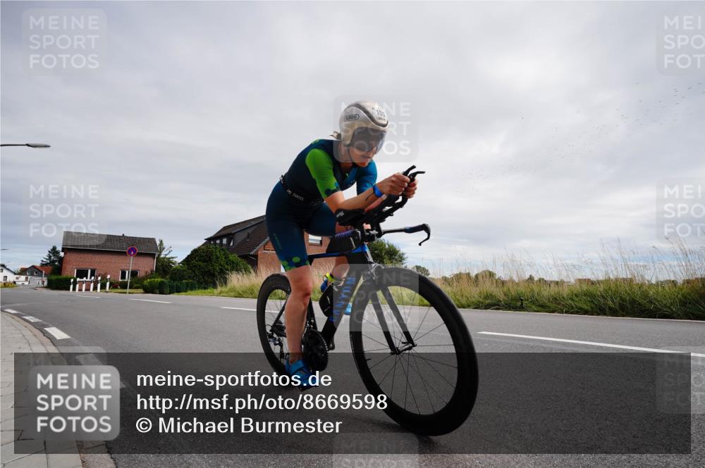 31.08.2025 - Elbe Triathlon Hamburg Michael Burmester http://msf.ph/oto/8669598 31.08.2025 14:35:28 Radfahren 159 meine-sportfotos.de