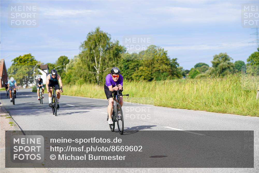 31.08.2025 - Elbe Triathlon Hamburg Michael Burmester http://msf.ph/oto/8669602 31.08.2025 09:53:41 Radfahren 379, 391, 478, 483, 524, 645, 724, 768, 922 meine-sportfotos.de